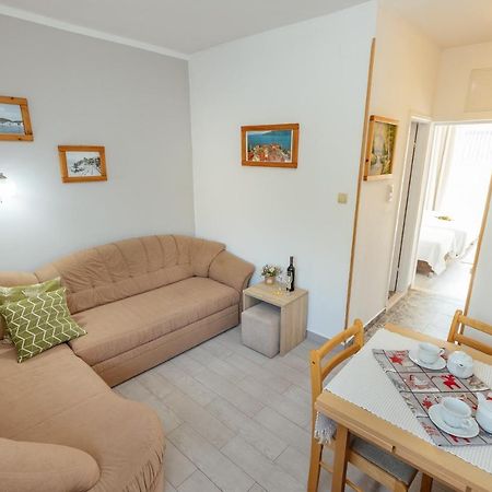 Apartmani Vico 헤르섹 외부 사진