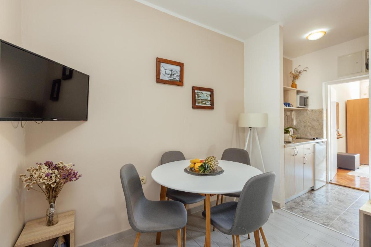 Apartmani Vico 헤르섹 외부 사진